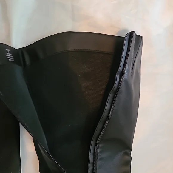 New in Box Black Style & Co. Riding Boots Knee High - Picture 4 of 4